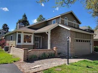 2619 S Iris Ct, Lakewood, CO 80227