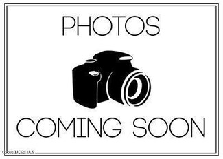 27 Hilltop Rd, West Long Branch, NJ 07764