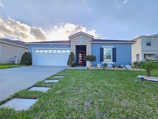 585 Lucerne Blvd, Winter Haven, FL 33881