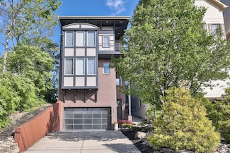 457 Strafer St, Cincinnati, OH 45226