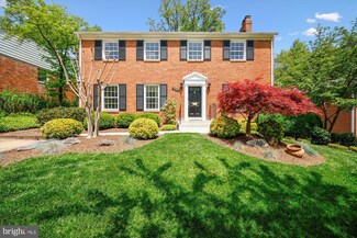6303 Hollins Dr, Bethesda, MD 20817