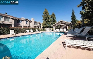 1725 Geary Rd, Walnut Creek, CA 94597