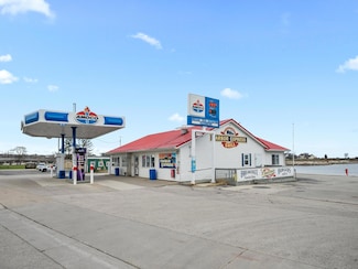 202 Milwaukee St, Kewaunee, WI 54216