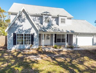 1104 Larchmont Dr, Englewood, FL 34223