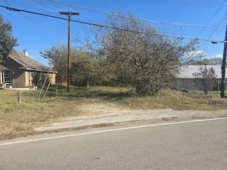 2052 Rogers Ave, Lancaster, TX 75134