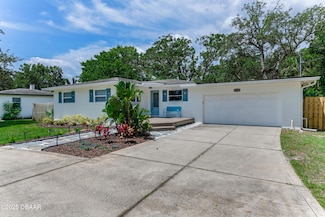 556 N Beach St, Ormond Beach, FL 32174