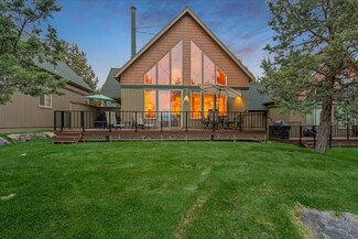 8778 Cliff Swallow Dr, Redmond, OR 97756