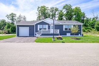 136 Settlement Loop, Kittery, ME 03904