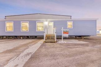 420 W Forest St, Belle Plaine, MN 56011