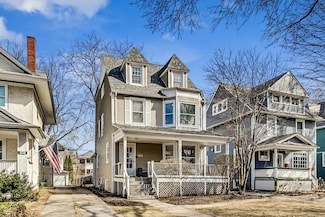 538 Woodbine Ave, Oak Park, IL 60302