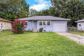 715 N Adair St, Vinita, OK 74301