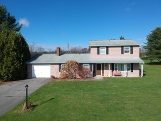 188 Pleasant View Dr, Apalachin, NY 13732