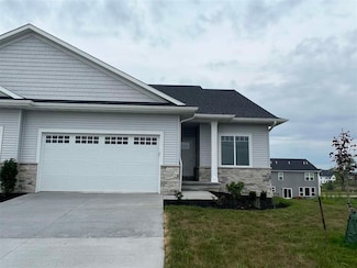 1299 Berkshire Ln, North Liberty, IA 52317