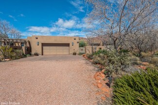 1114 W Two Moons Cir, Ivins, UT 84738