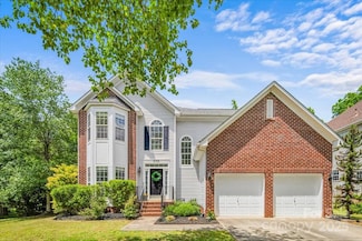 8709 Huntland Ct, Charlotte, NC 28277