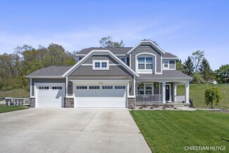 1766 Solitude Dr NE, Grand Rapids, MI 49525