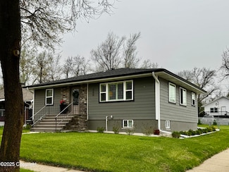 300 S Richards Ave, Gillette, WY 82716