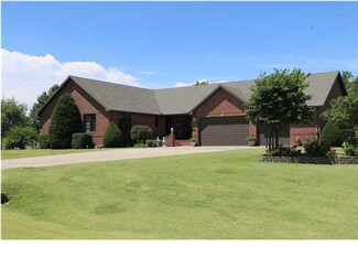 1807 Whetzel Ave, Kingman, KS 67068