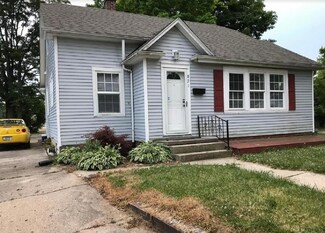 821 W Marsh St, Muncie, IN 47303
