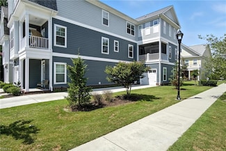 102 Mizzen Quarter Loop, Yorktown, VA 23693
