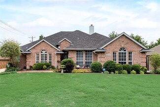 217 Brazil Dr, Hurst, TX 76054