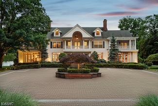 34 Oak Bend Rd, West Orange, NJ 07052