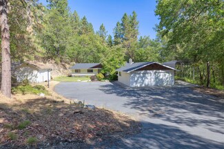 333 Sky Way, Grants Pass, OR 97527