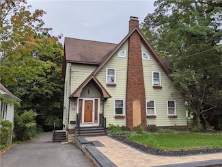 26 Kings Hwy N, Rochester, NY 14617