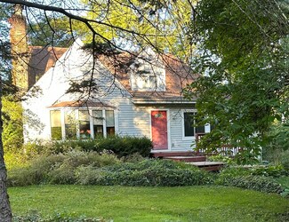 17950 Sacramento Ave, Homewood, IL 60430