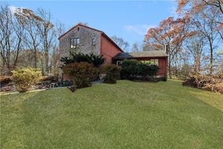 130 Legend Rock Rd, Wakefield, RI 02879