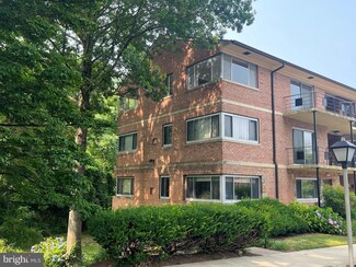 5011 Sentinel Dr Unit 67, Bethesda, MD 20816
