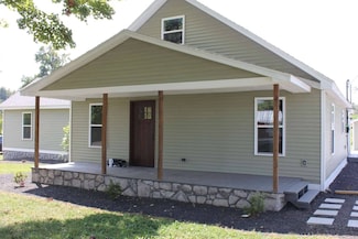 3517 Us Highway 431 S, Beechmont, KY 42323