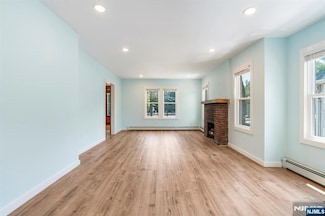 272 Broad Ave Unit 1st FL, Leonia, NJ 07605