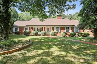 1614 Statesville Blvd, Salisbury, NC 28144