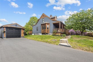 194 Campeau St, Woonsocket, RI 02895