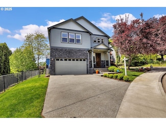 1541 N 4th Ct, Washougal, WA 98671