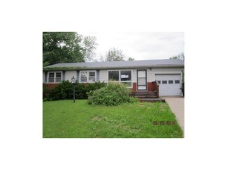 717 Belle Meade Place, Lawrence, KS 66046