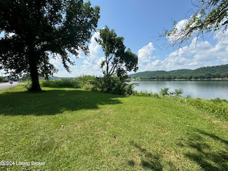 705 Main St, Carrollton, KY 41008