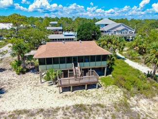 2034 Apalachee Dr, Port Saint Joe, FL 32456