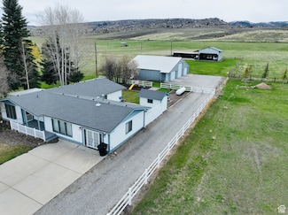 1705 S Bear Lake Blvd, Garden City, UT 84028