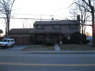 83 Highland Ave, Randolph, MA 02368