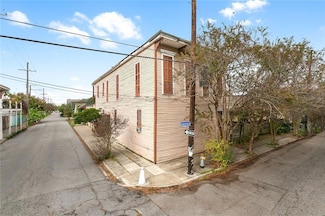 21 Burgundy St, New Orleans, LA 70112