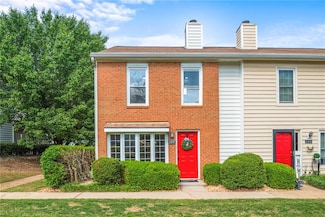 197 Holcomb Ferry Rd Unit 3B, Roswell, GA 30076