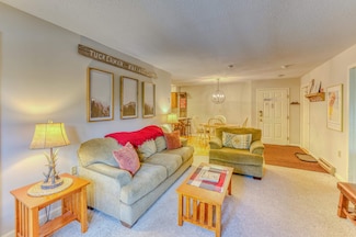 227 Main St Unit 231, Lincoln, NH 03251