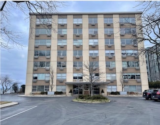 1440 Sheridan Rd Unit 501, Wilmette, IL 60091