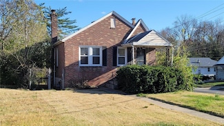 3412 Pine Grove Ave, Saint Louis, MO 63121