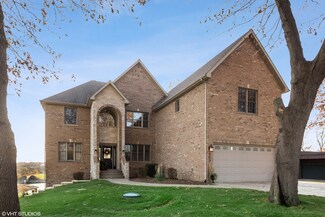 703 Glenda Ct, Sandwich, IL 60548