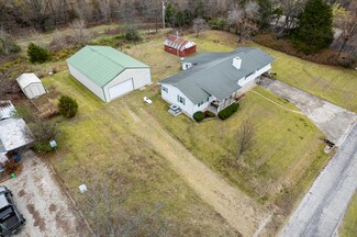 178 Meadow Lane Dr, Kissee Mills, MO 65680