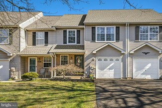 4933 Tall Cedar Ct, Pipersville, PA 18947