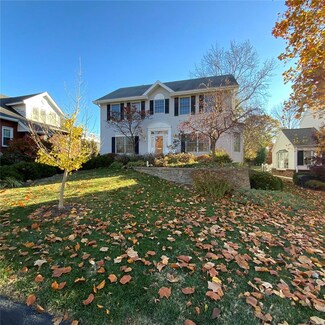 878 Glen Elm Dr, Saint Louis, MO 63122
